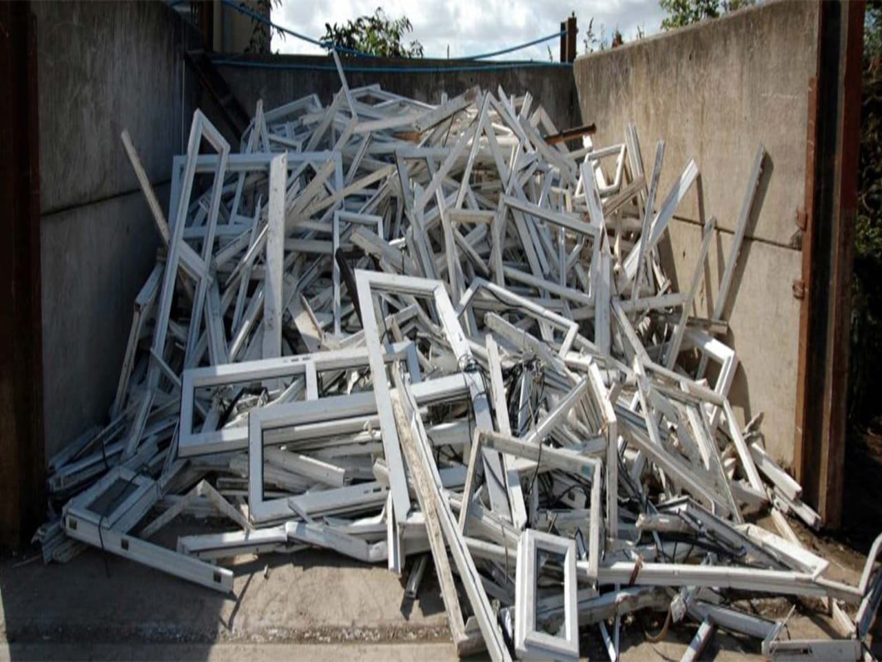 WhatsApp Image 2024-12-05 at 07.56.16 (2)