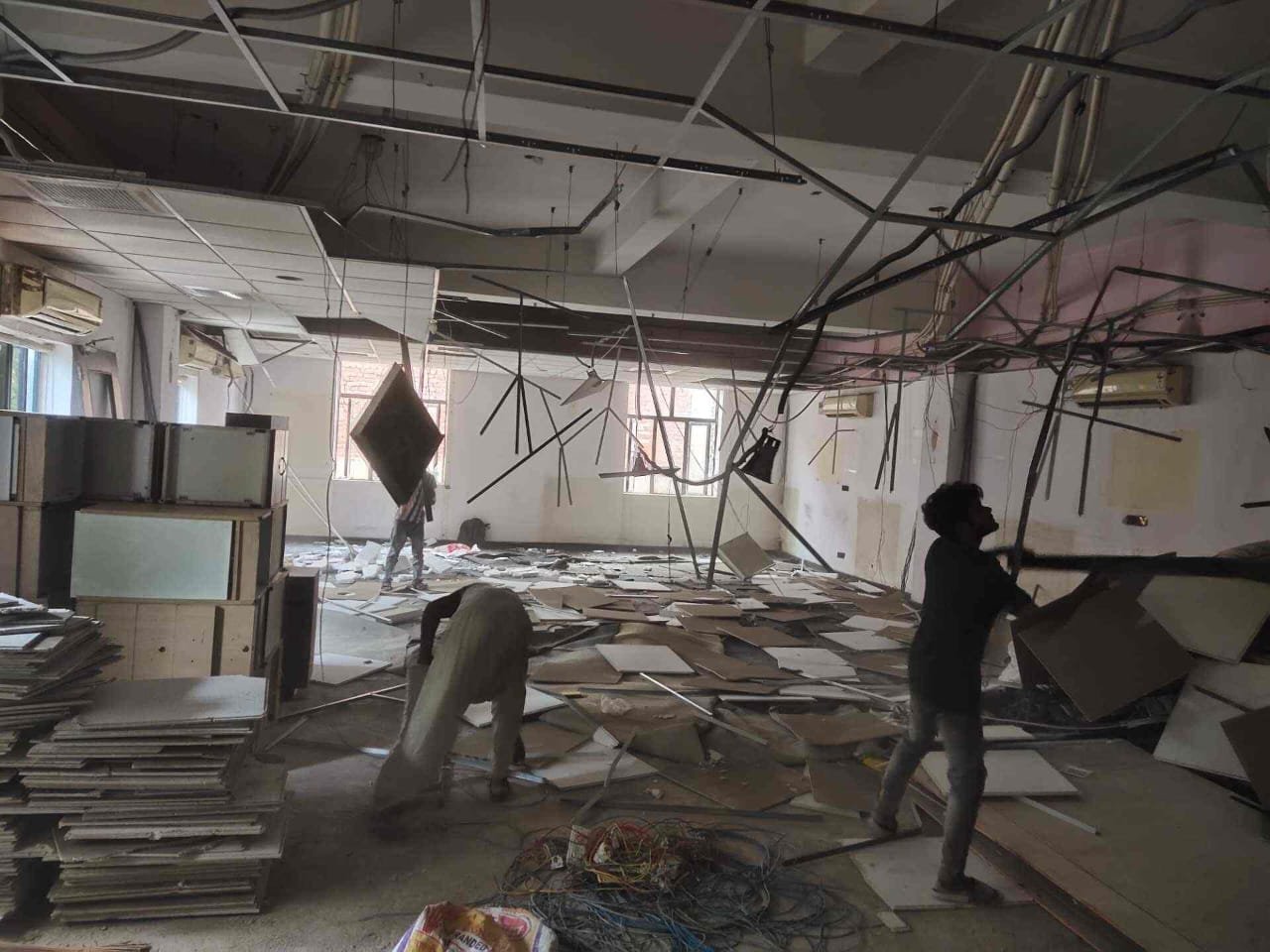 WhatsApp Image 2024-12-05 at 07.56.21 (1)